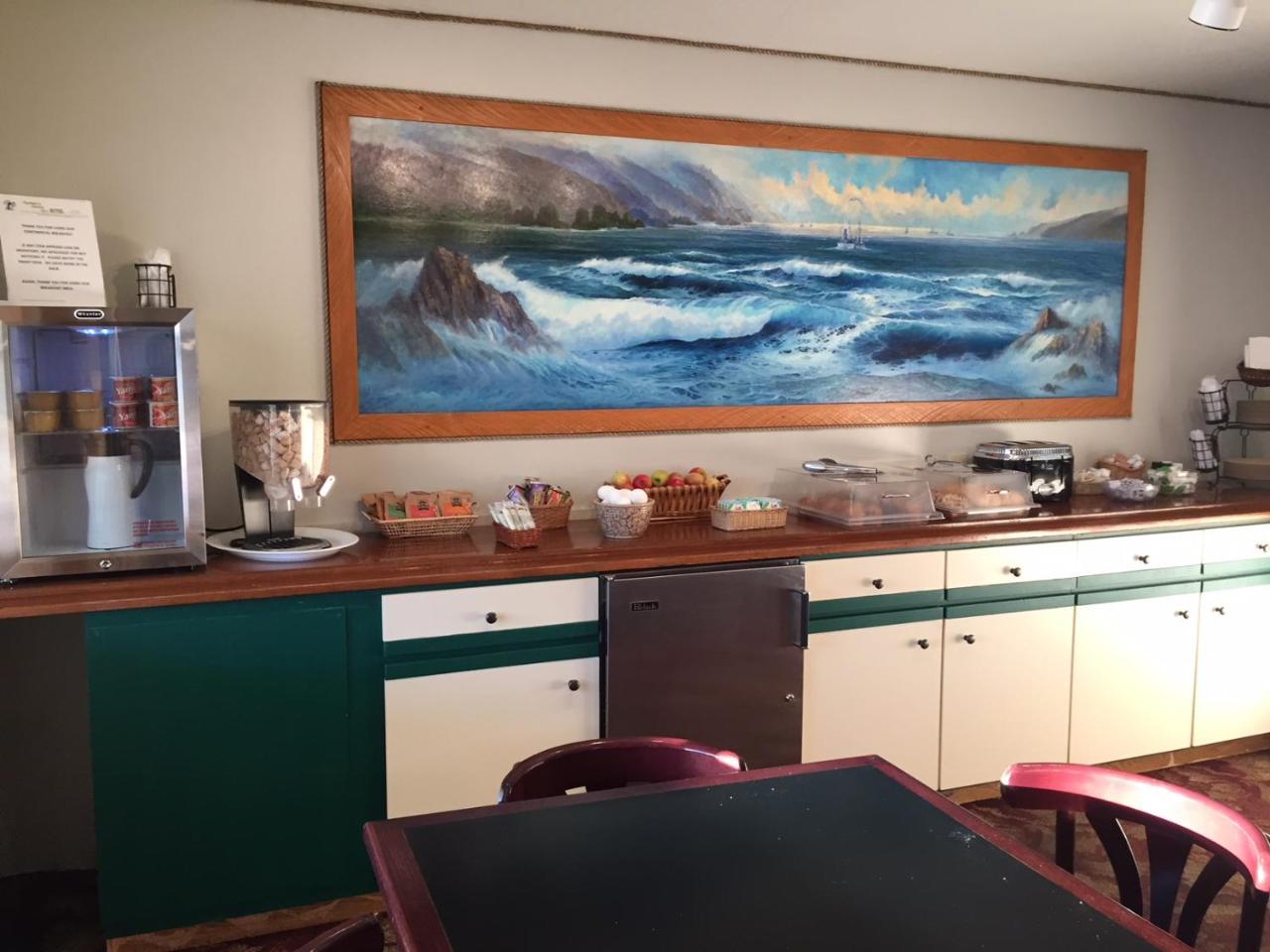 Captain'S Choice Motel Haines Eksteriør billede