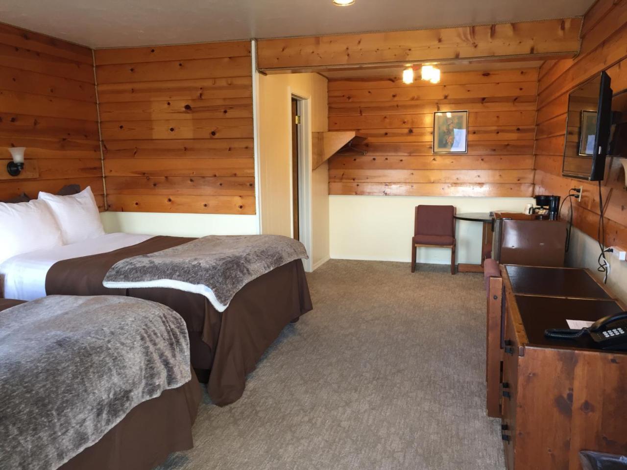 Captain'S Choice Motel Haines Eksteriør billede