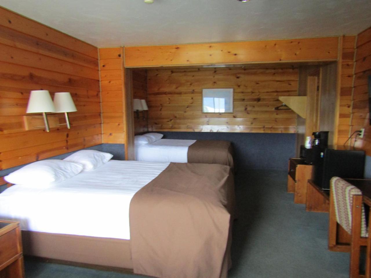 Captain'S Choice Motel Haines Eksteriør billede